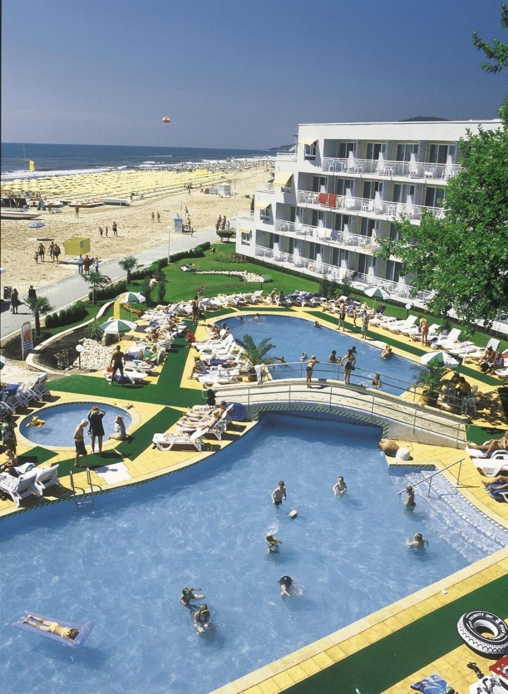 Kaliopa Hotel البينا المظهر الخارجي الصورة