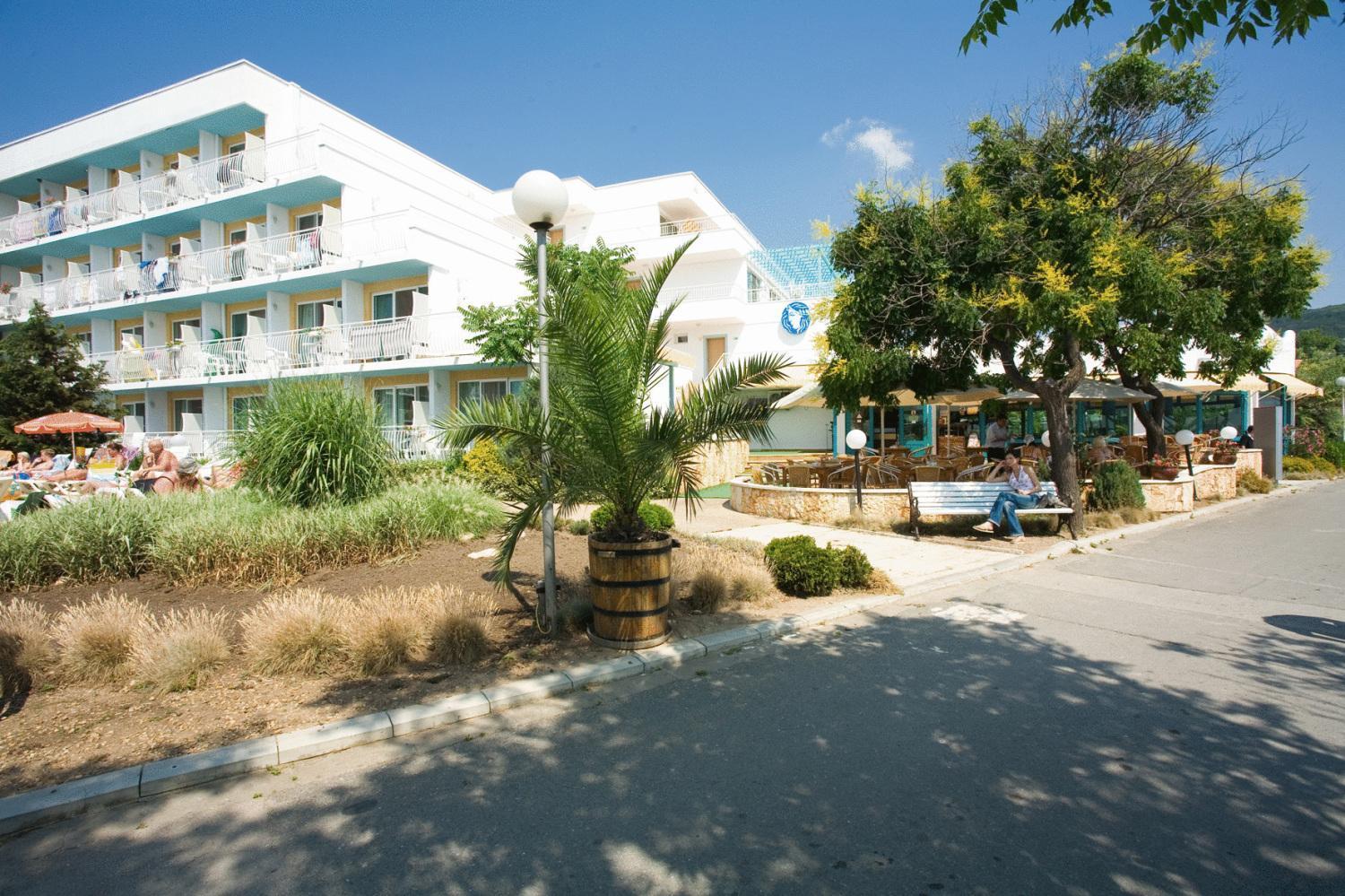 Kaliopa Hotel البينا المظهر الخارجي الصورة
